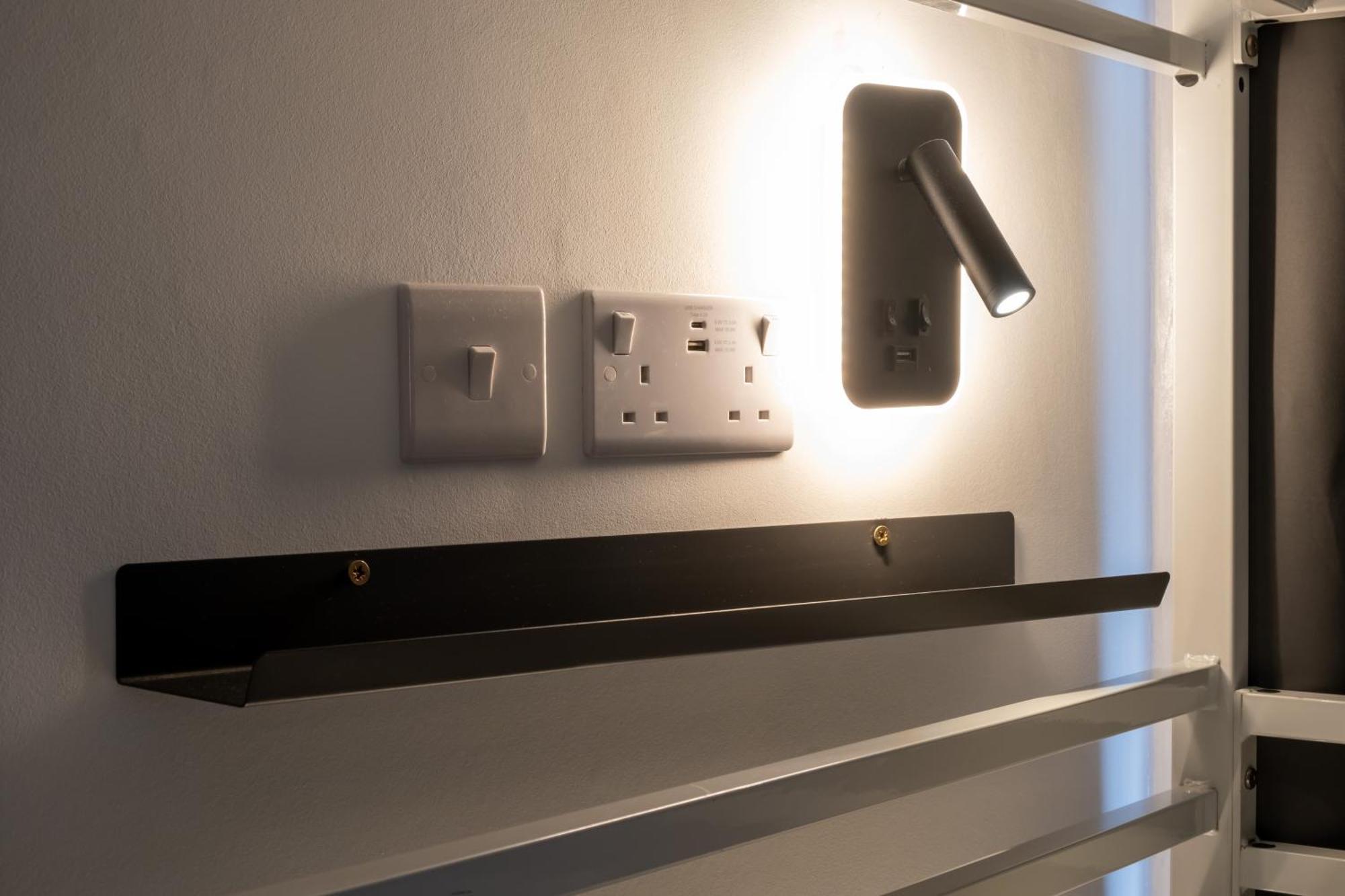 Book A Bed Hostels London Bilik gambar
