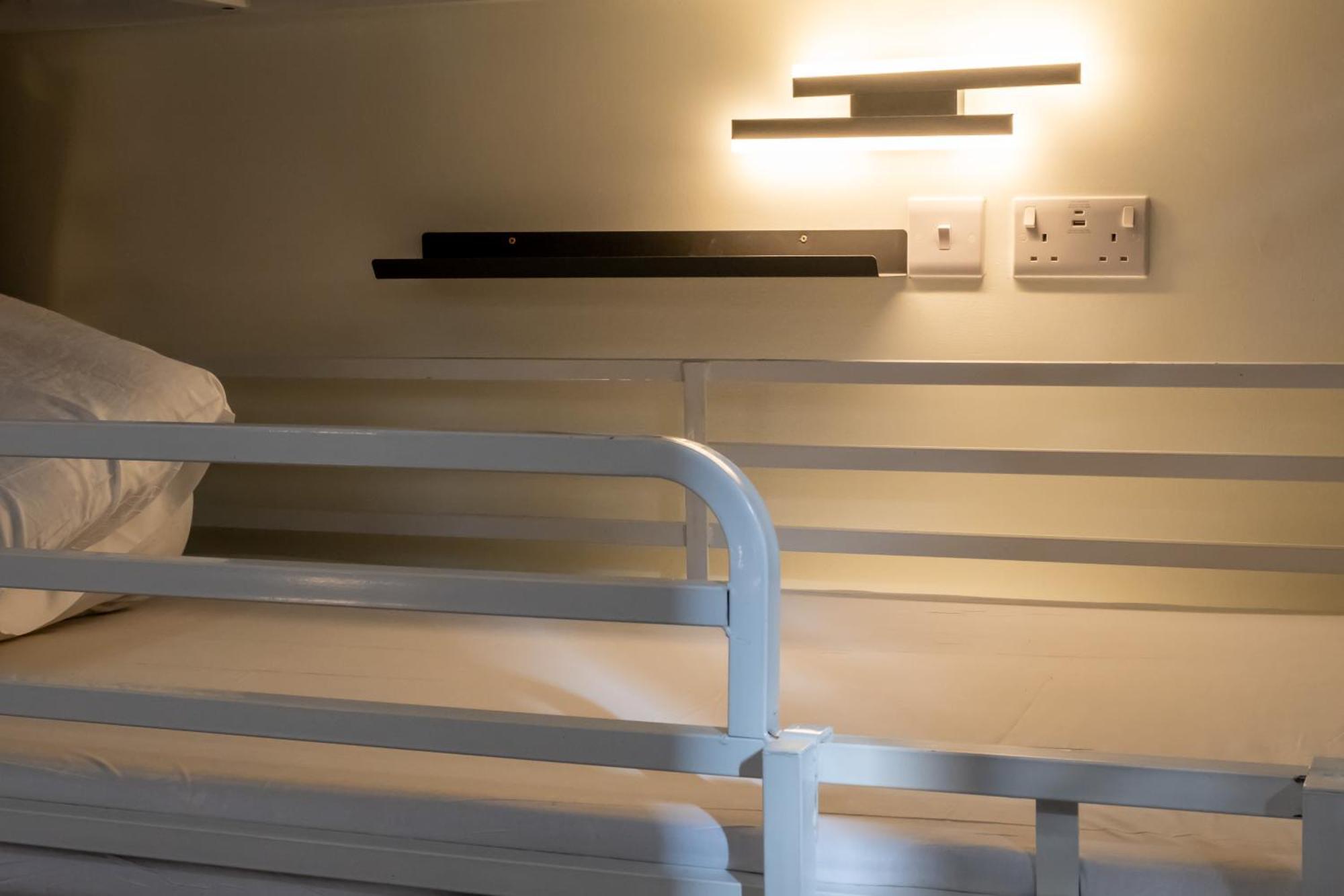 Book A Bed Hostels London Bilik gambar